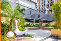 Yuehu Rongzhu Hotel (Two Rivers and Four Lakes Elephant Trunk Hill) - New
