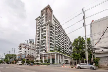 รูปภาพของดิ แอสตรา สกาย ริเวอร์ 1419 - ซูเปอร์ ดีลักซ์ 1 ห้องนอน พร้อมวิวเมือง สระว่ายน้ำอินฟินิตี้บนดาดฟ้า