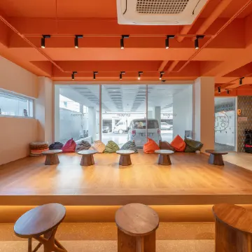 Gyeongju Hotel Gonggan Отели рядом с достопримечательностью «Храм Сундокджон»