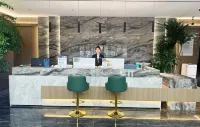 Golden Rome Fifth Season Hotel Hotels in Cangzhou
