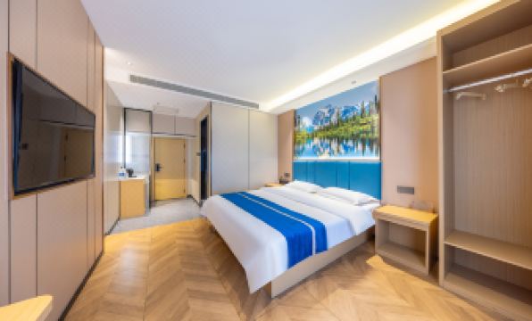 Lanzhou Baichuan Hotel (Xiguan Cross Subway Station Landa Second Hospital)