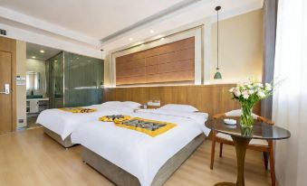 Dunhuang Oasis Theme Hotel