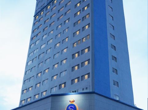 โรงแรมชาห์ซาน กวนตัน เทรดมาร์คคอลเลกชั่น บาย วินด์แฮม