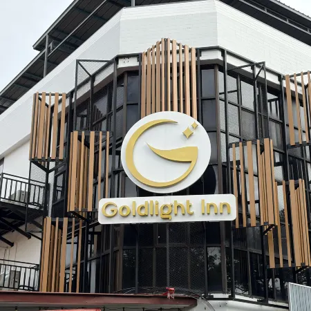 Goldlight Inn