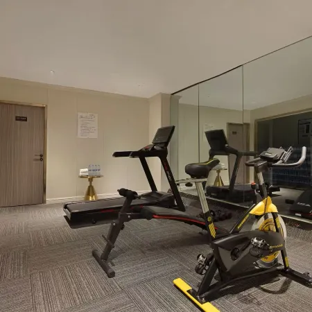 Huanyang E-Sports Hotel (Miluo Tiyu Lane)