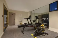 Huanyang E-Sports Hotel (Miluo Tiyu Lane)