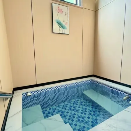 Minshan Sun Tribe Hotel