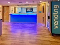 Travelodge Glasgow Braehead โรงแรมใกล้ไอบร็อกซ์ สเตเดียม