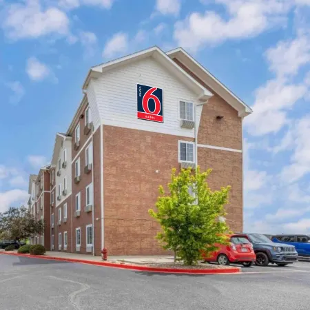 Studio 6 Extended Stay Oklahoma City Norman OK