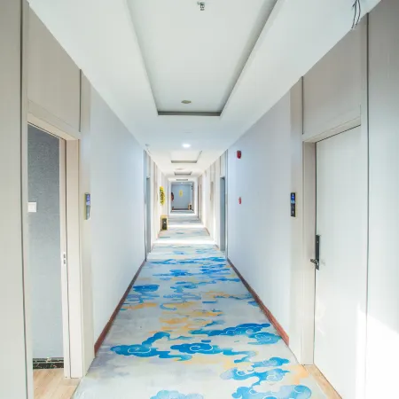 Victoria Hotel (Cenxi Hospital of Traditional Chinese Medicine)