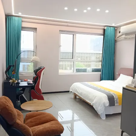 Xinle Hengyang E-Sports Hotel