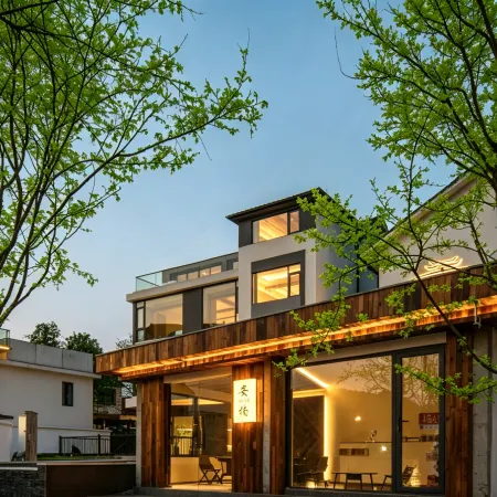 Anji Xixi Liannan Private Hot Spring Resort Bed and Breakfast