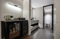Nanjing Xinjiekou Deji Sky Intercity Hotel - New