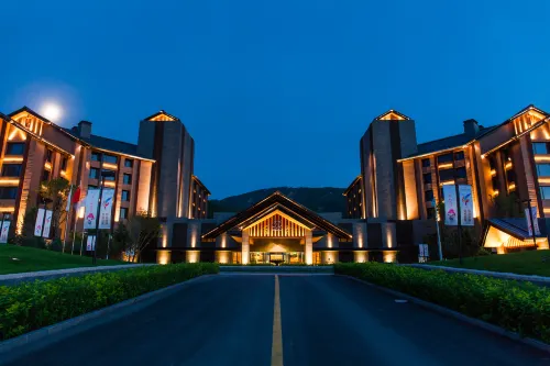 Lake Songhua Seibu Prince Hotel