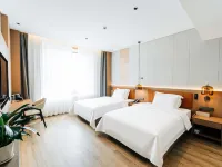 Honglong Xingye Hotel Hotels in Helong