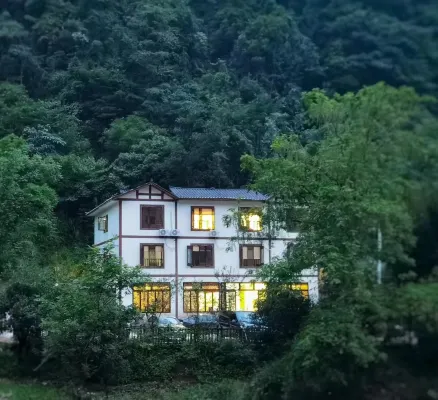 Chishui Qiandingle Farm Homestay - جديد