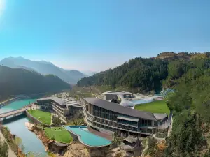 Wenzhou Wencheng Longqiyuan Wonderland Hotel