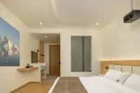 Mountain Cluster Mountain · Sunrise Fairy Valley Villa Designer Garden Boutique Hotel