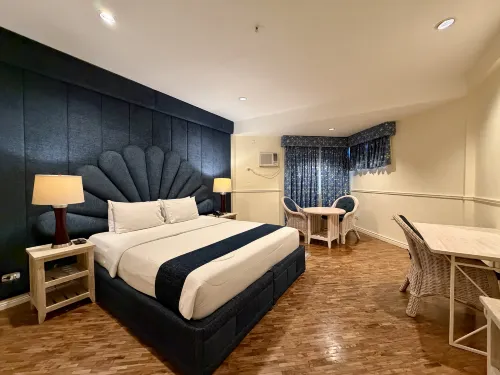 Coco Grande Hotel