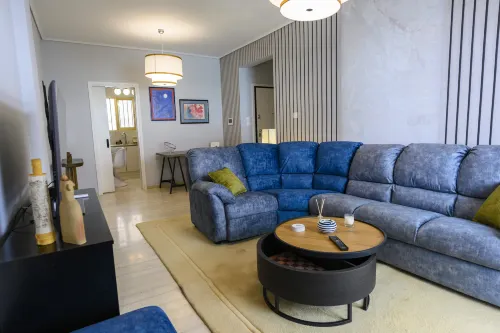 Luxury 2 bed Urban Oasis in the Heart of Athens