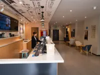 HUATing Hotel (Dehui Renmin Street) Hotele w: Dehui