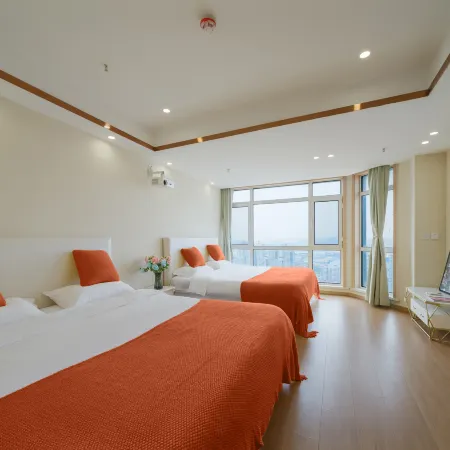 Dalian Guanhai Residence Boutique Stay (Dalian Dongguan Street Historical and Cultural Block)