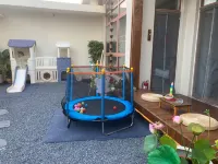 Qianhai Yazhu Homestay - Pool