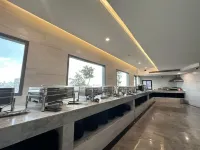 李飯店曼谷拉拋83地鐵站店 鵬昆縣附近的飯店