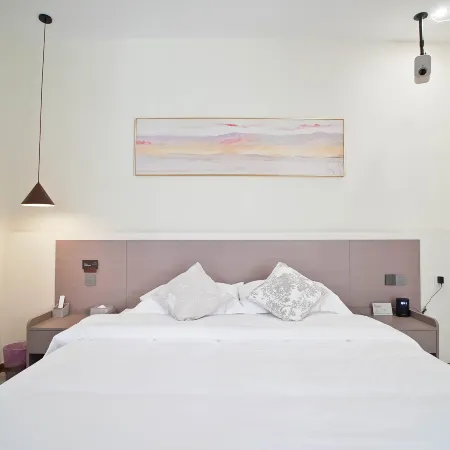 Yunman Mt Luxury · Yunman Mountain Luxury · Leisure Homestay