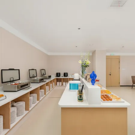Shangkeyoupin Hotel (Linyi Lantian Smart Logistics Port)
