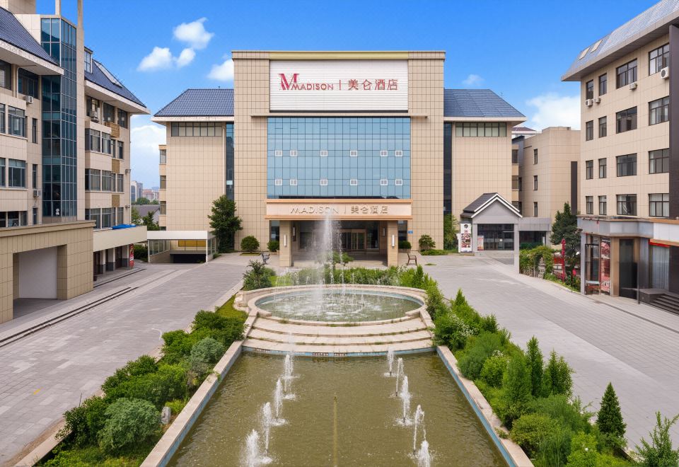 hotel overview picture