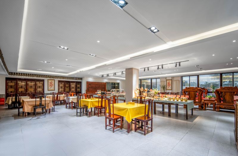 Elong R.YUN (Beijing Capital Airport Branch) photo 2