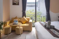 The Little Hanoi - Cosy apartment - Center Hanoi - Near Ho Chi Minh Mausoleum - parking