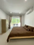 Cozy Forest Home | 2 Bed | Garden | 3 min to Beach - con vista montagne