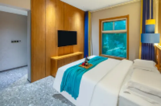 Luoyang Yijian Inn (Yingtianmen Luoqi Ancient City Branch)