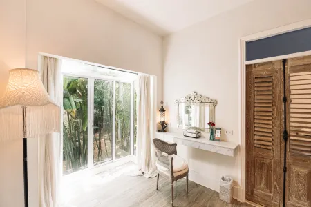 AT Niman Conceptual Home