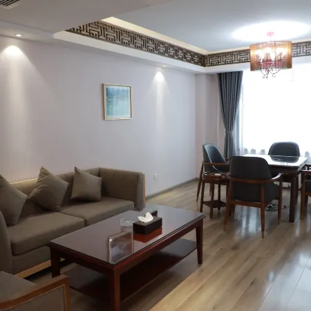 Lanfeng Hotel