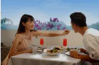 Li River Promise Hotel （Guilin Elephant Trunk Hill & Two Rivers and Four Lakes Scenic Area）