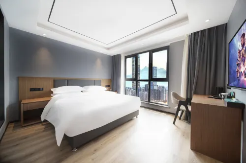 Yixi Hotel (Leshan High Speed Railway Station Shihao Plaza)