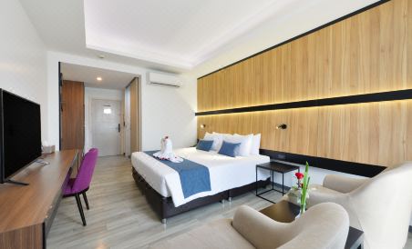 Gate43 Airport Hotel - Housity