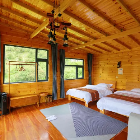 Daerzong Hu Yechui Camping Hotel