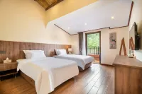 ShanZhong HuaKai Private soup homestay