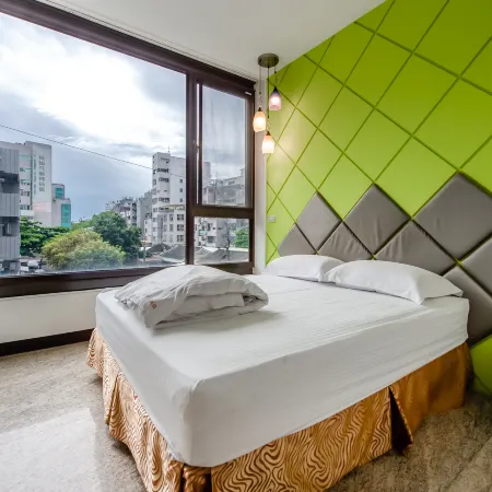 Lightness Hotel
