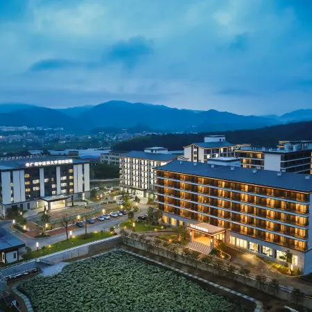 Yaowanggu Kangyang Hotel