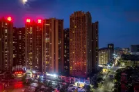 雲凱飯店（桂林高鐵北站店） 桂林電子科技大學(花江校區)附近的飯店
