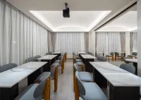 Chuxiong Yunding Hotel (Yuren Ancient Town)