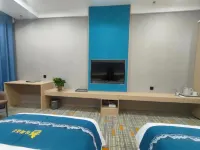 Grand Hotel Ruiqi Hotels in Dali County