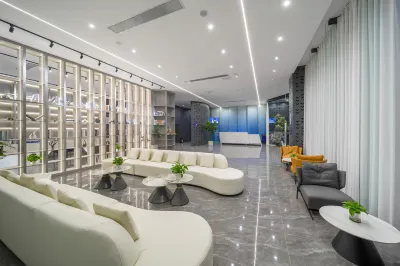 Yeste Hotel (Xiamen Airport Houpu Subway Station) Hotels in Xiamen