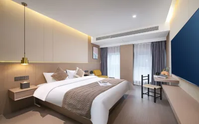 Hanshe Zhixuan Hotel (Zhongyin Haihua Plaza) Отели рядом с достопримечательностью «Парк покупок в Агейском море»