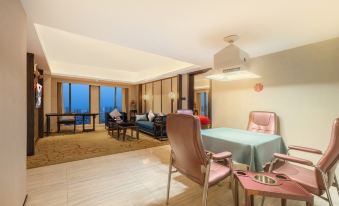 Xiaoxiang Royal Hotel